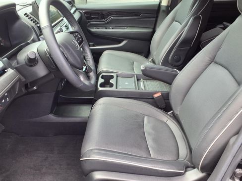 Used 2026 Honda Odyssey Elite image 15