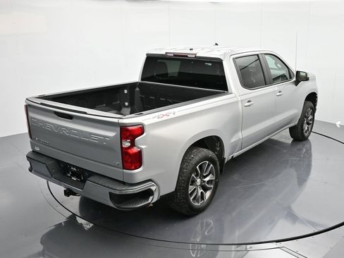 Used 2020 Chevrolet Silverado 1500 LT image 29