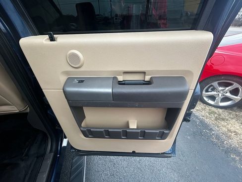 Used 2014 Ford F250 Lariat w/ Lariat Interior Package image 23