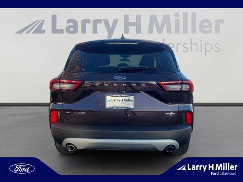 Used 2023 Ford Escape Active w/ Tech Pack #2 image 4