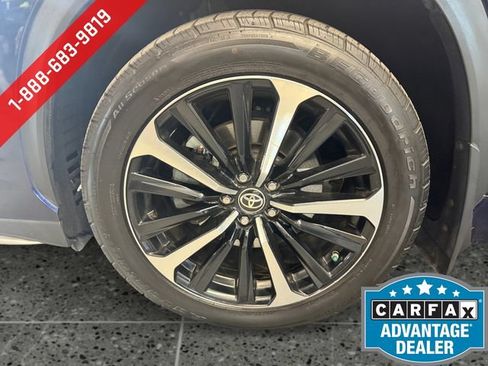 Used 2021 Toyota Highlander XSE AWD/4WD image 25