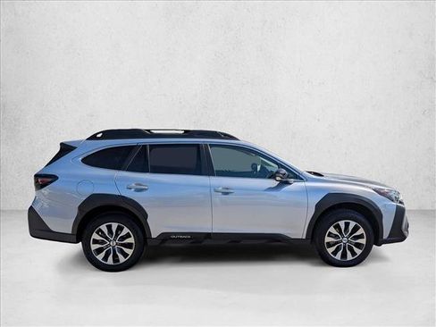 Certified 2024 Subaru Outback Limited AWD/4WD image 4
