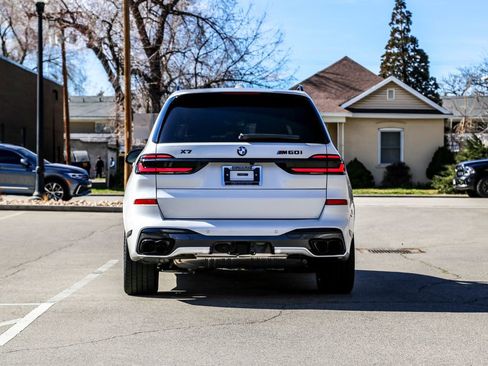 New 2026 BMW X7 M60i image 4