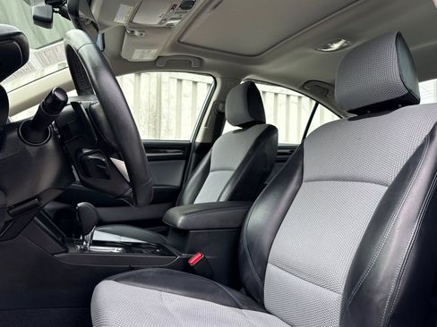 Used 2018 Subaru Legacy 2.5i Sport AWD/4WD image 5
