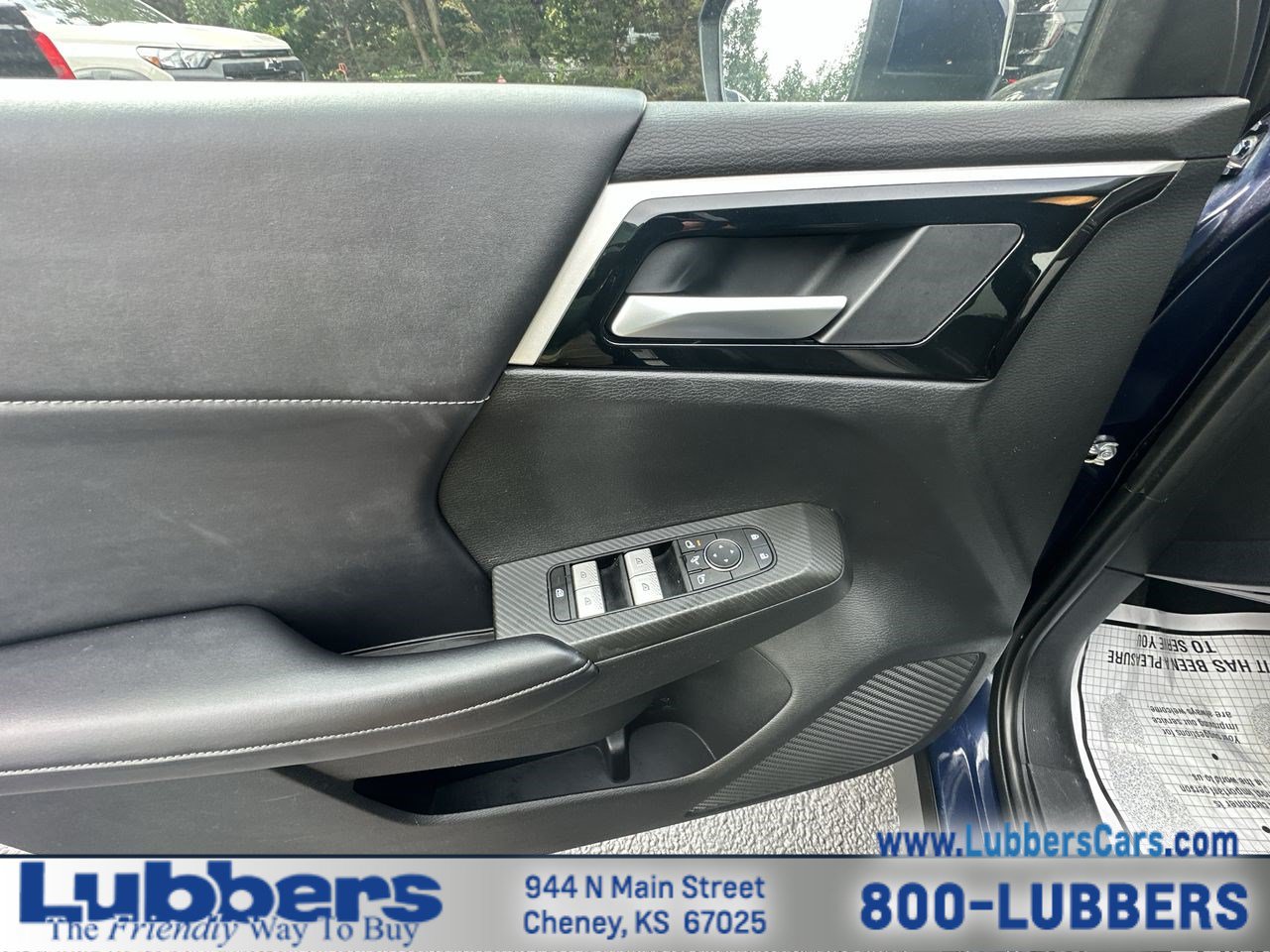 Used 2024 Mitsubishi Outlander SE FWD image 13