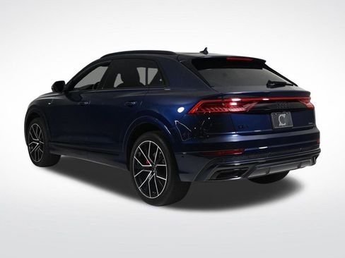 Used 2023 Audi Q8 Premium Plus w/ Premium Plus Package image 3