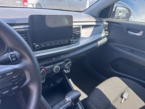 Used 2023 Kia Rio S image 8
