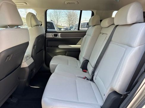 New 2026 Hyundai Santa Fe SE AWD/4WD image 9