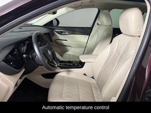 Used 2023 Buick Envision Avenir FWD image 12