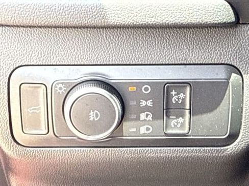 Used 2022 Ford Escape SEL w/ Technology Package FWD image 22