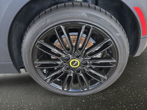 Used 2024 MINI Cooper SE image 31