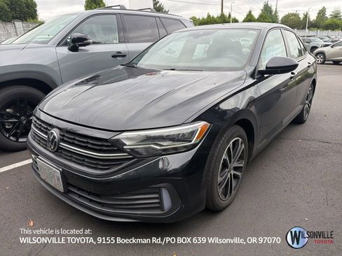 Used 2023 Volkswagen Jetta Sport FWD image 1