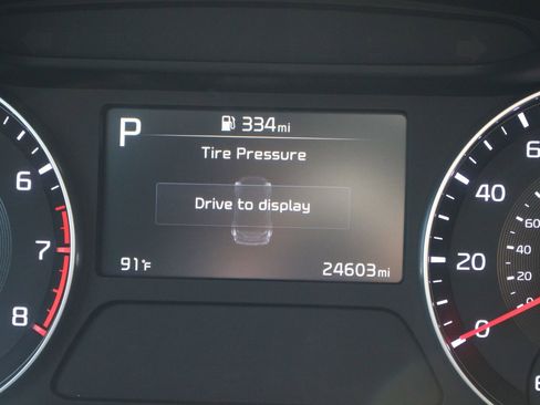 Certified 2024 Kia Forte LXS image 24