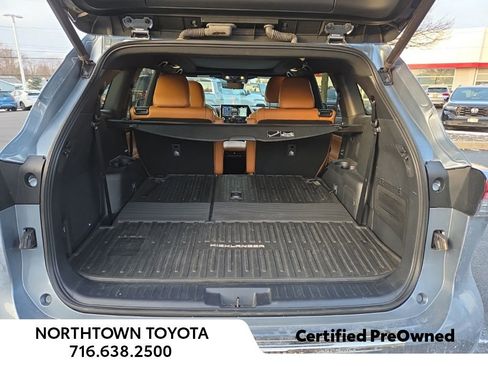 Used 2020 Toyota Highlander Limited Platinum image 9