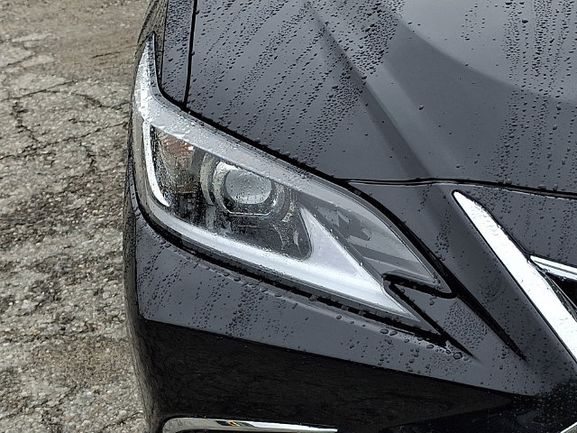 Used 2025 Lexus ES 350 w/ Premium Package FWD image 29
