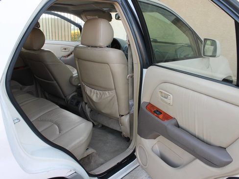 Used 2000 Lexus RX 300 4WD image 29