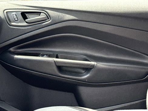 Used 2019 Ford Escape S FWD image 20