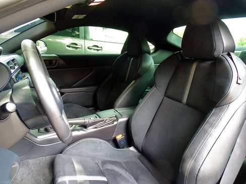 Used 2025 Toyota GR86 Premium w/ Performance Package RWD image 24
