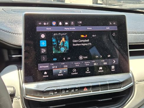 Certified 2022 Jeep Compass Limited AWD/4WD image 24