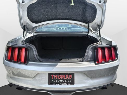 Used 2017 Ford Mustang Premium RWD image 33