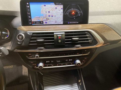 Used 2019 BMW X3 xDrive30i w/ Premium Package AWD/4WD image 16