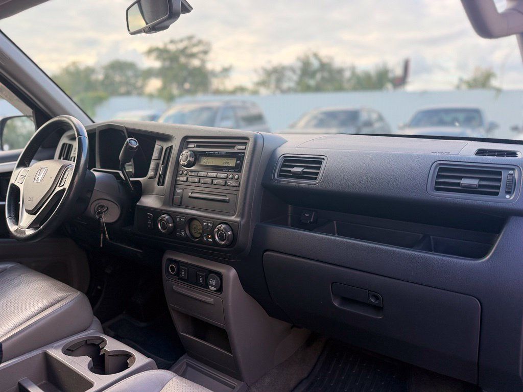 Used 2013 Honda Ridgeline RTL image 18