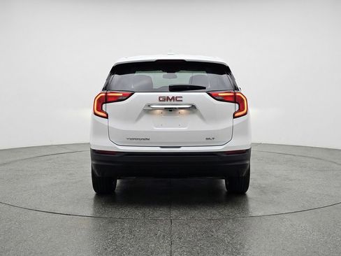 Used 2024 GMC Terrain SLT AWD/4WD image 7