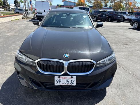 Used 2025 BMW 330i Sedan RWD image 3