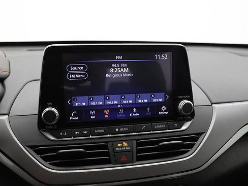 Used 2024 Nissan Altima 2.5 SR image 21