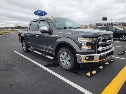 Used 2017 Ford F150 XLT image 1