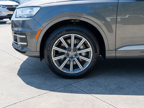 Used 2019 Audi Q7 2.0T Premium Plus w/ Premium Plus Package AWD/4WD image 31