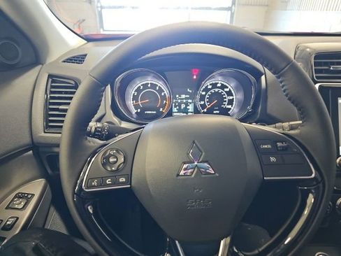 New 2025 Mitsubishi Outlander Sport SE image 13