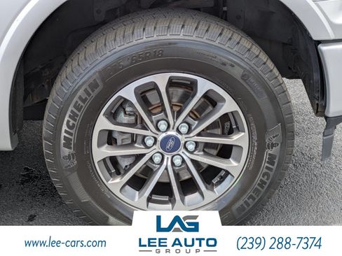 Used 2018 Ford F150 XLT w/ Equipment Group 302A Luxury AWD/4WD image 9