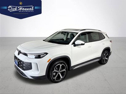 New 2026 Volkswagen Tiguan SE