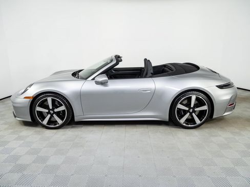 New 2026 Porsche 911 Carrera 4S image 2