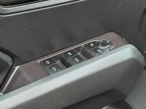 Used 2023 Chevrolet Colorado Trail Boss w/ Technology Package AWD/4WD image 16