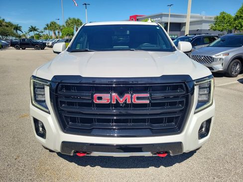 Used 2023 GMC Yukon AT4 w/ AT4 Premium Plus Package AWD/4WD image 6