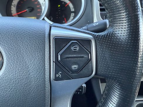 Used 2014 Toyota Tacoma 4x4 Double Cab image 18