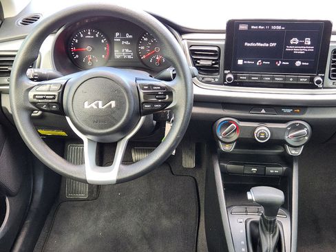 Used 2023 Kia Rio S image 10