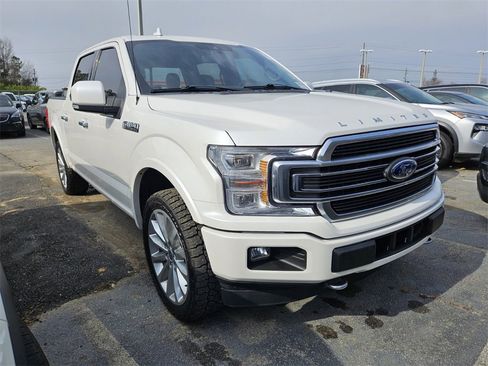 Used 2018 Ford F150 Limited image 3