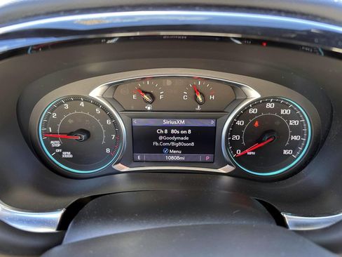 Used 2023 Chevrolet Traverse RS AWD/4WD image 19