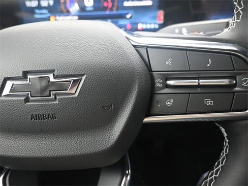 New 2026 Chevrolet Traverse Z71 w/ Driver Confidence Package image 29