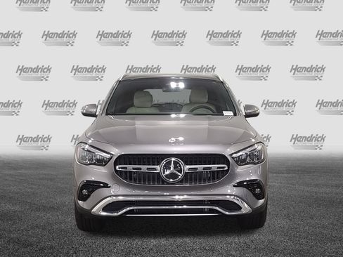 New 2026 Mercedes-Benz GLA 250 4MATIC image 6