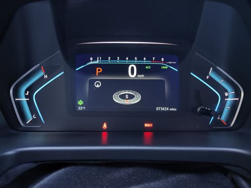 Used 2018 Honda Odyssey Elite image 14