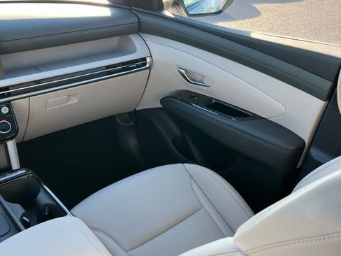 New 2026 Hyundai Tucson Limited image 16