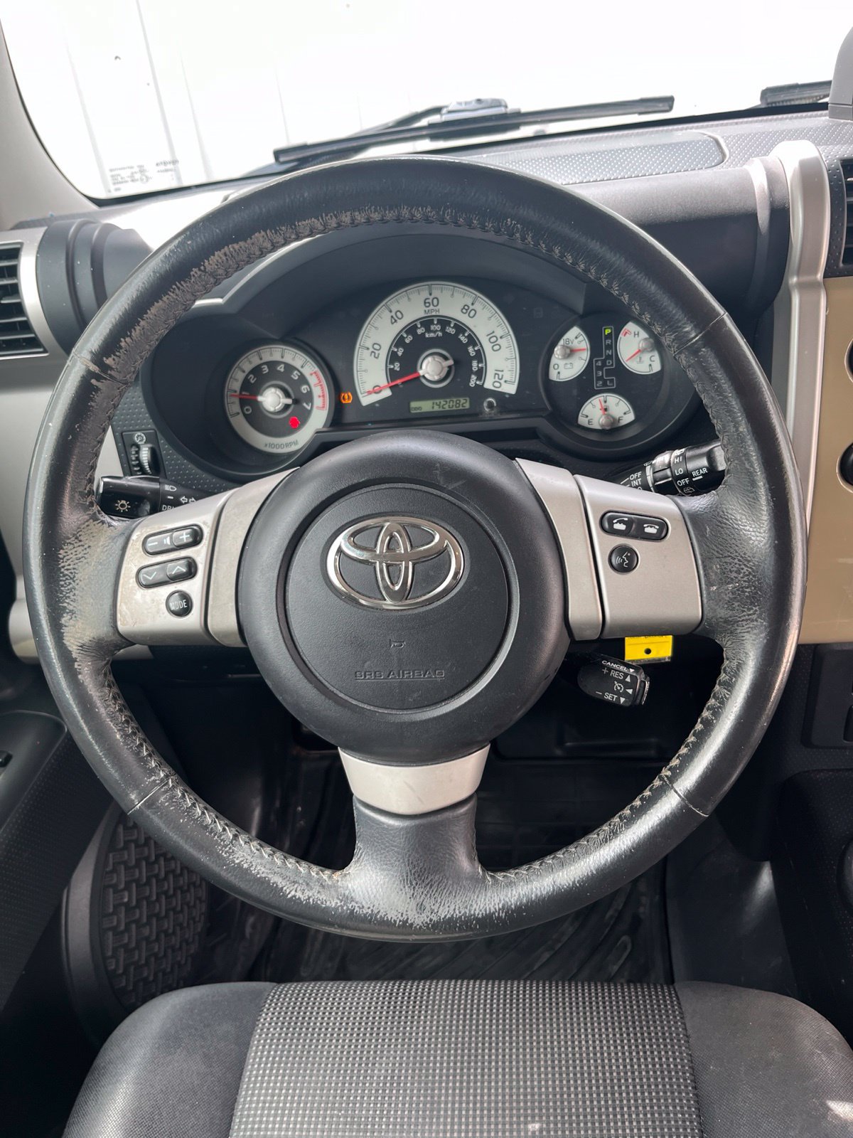 Used 2013 Toyota FJ Cruiser 4WD w/ Upgrade Pkg image 17