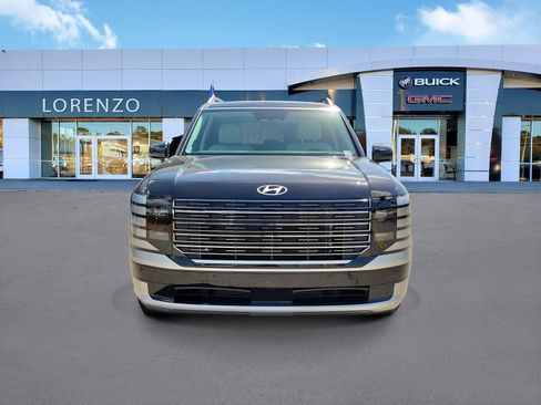 Used 2026 Hyundai Palisade Calligraphy FWD image 2
