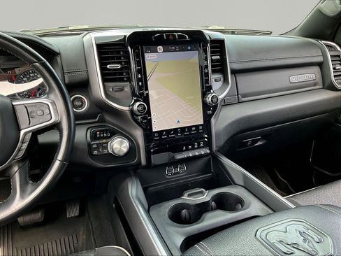 Used 2022 RAM 1500 Laramie w/ Sport Appearance Package AWD/4WD image 10