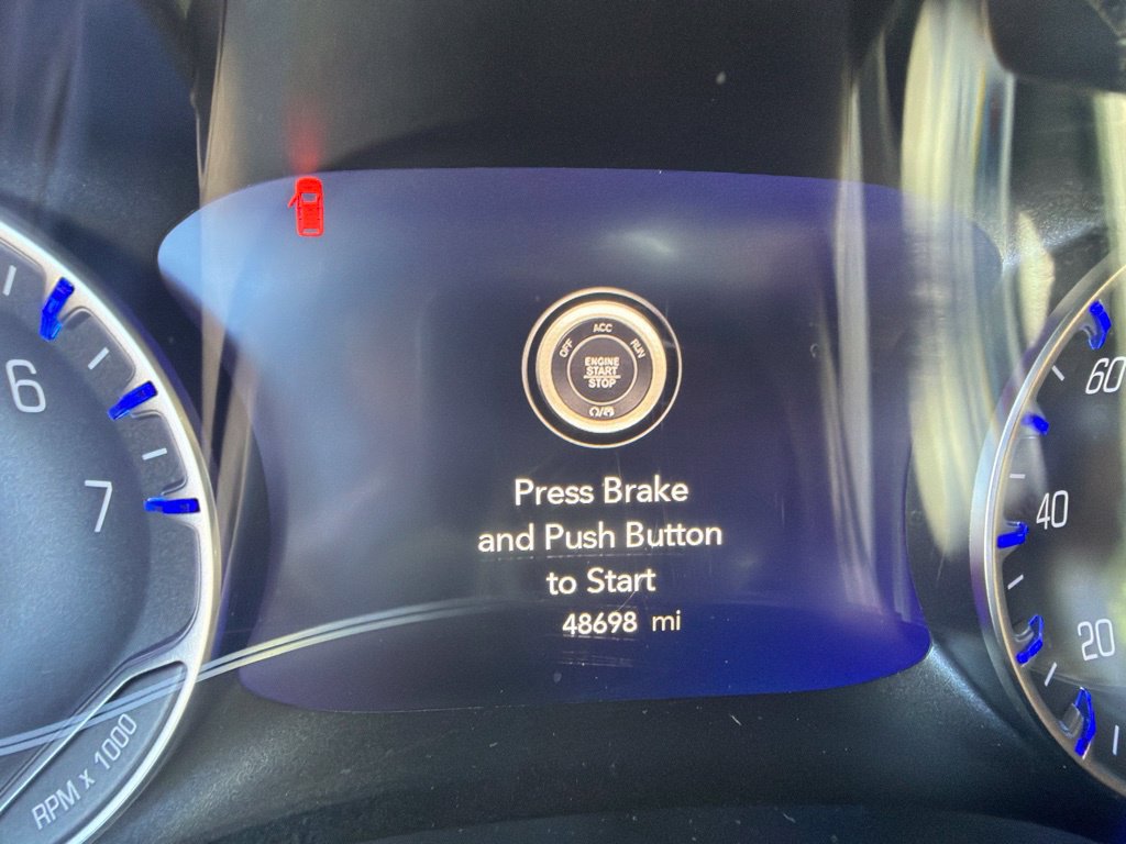 Used 2021 Chrysler Pacifica Limited AWD/4WD image 10