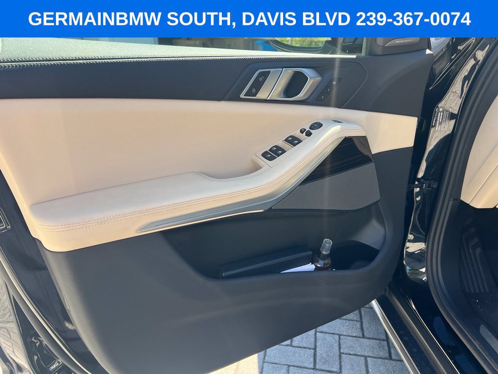 Used 2021 BMW X5 sDrive40i w/ Premium Package RWD image 13